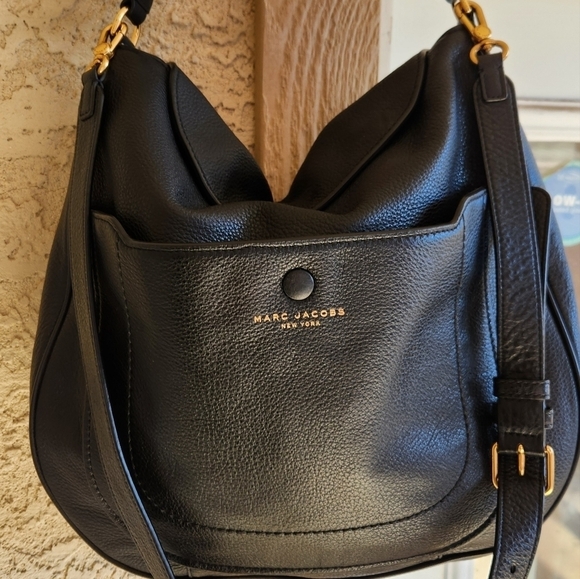 Marc Jacobs Black Crossbody Hobo Bag - Picture 2 of 12